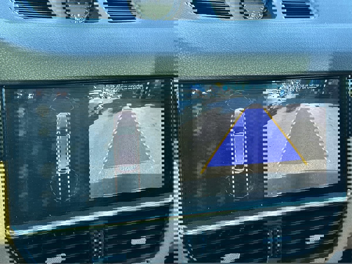 Used 2020 Porsche Cayenne image 43