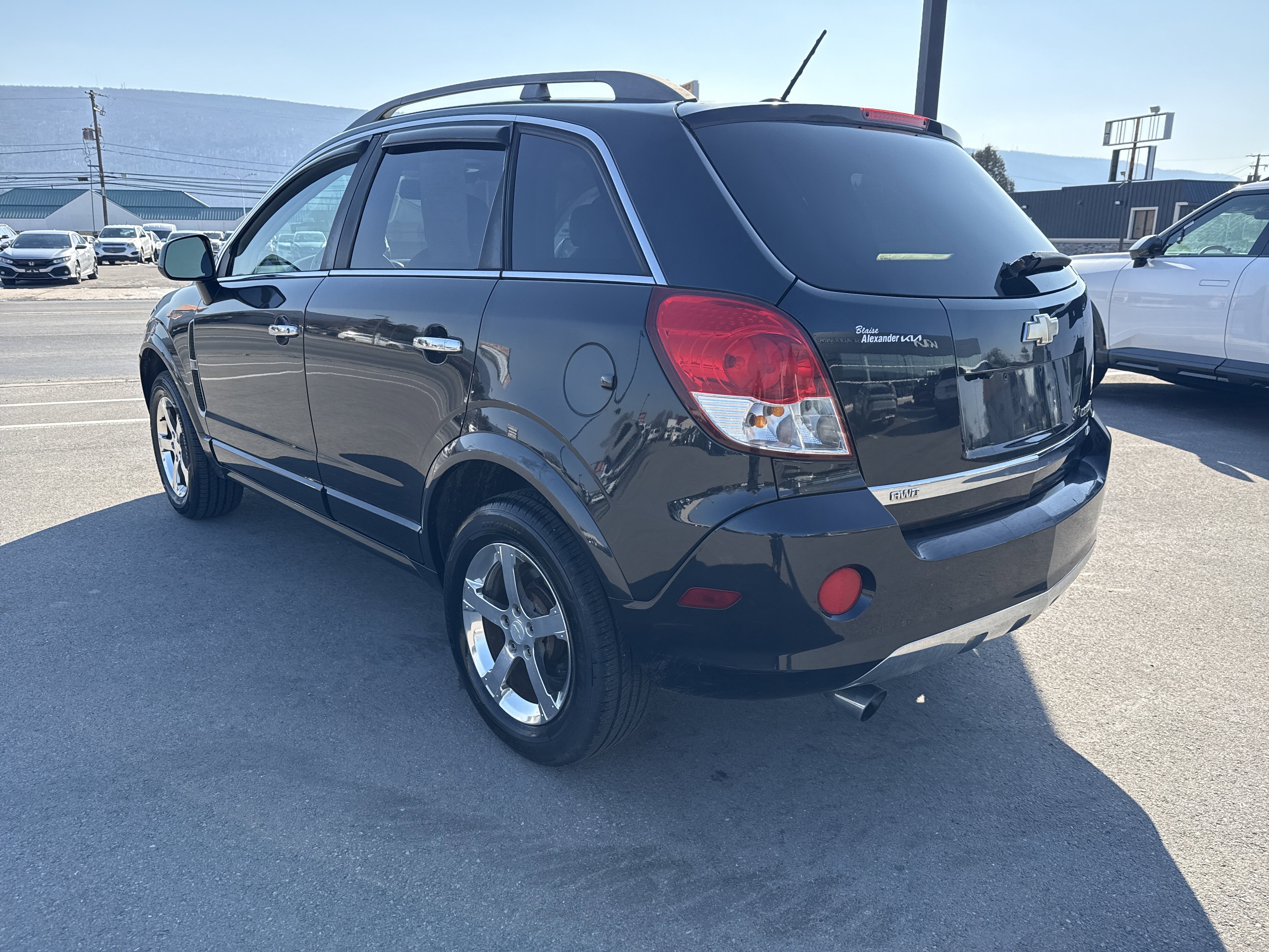 Used 2012 Chevrolet Captiva Sport LTZ image 6