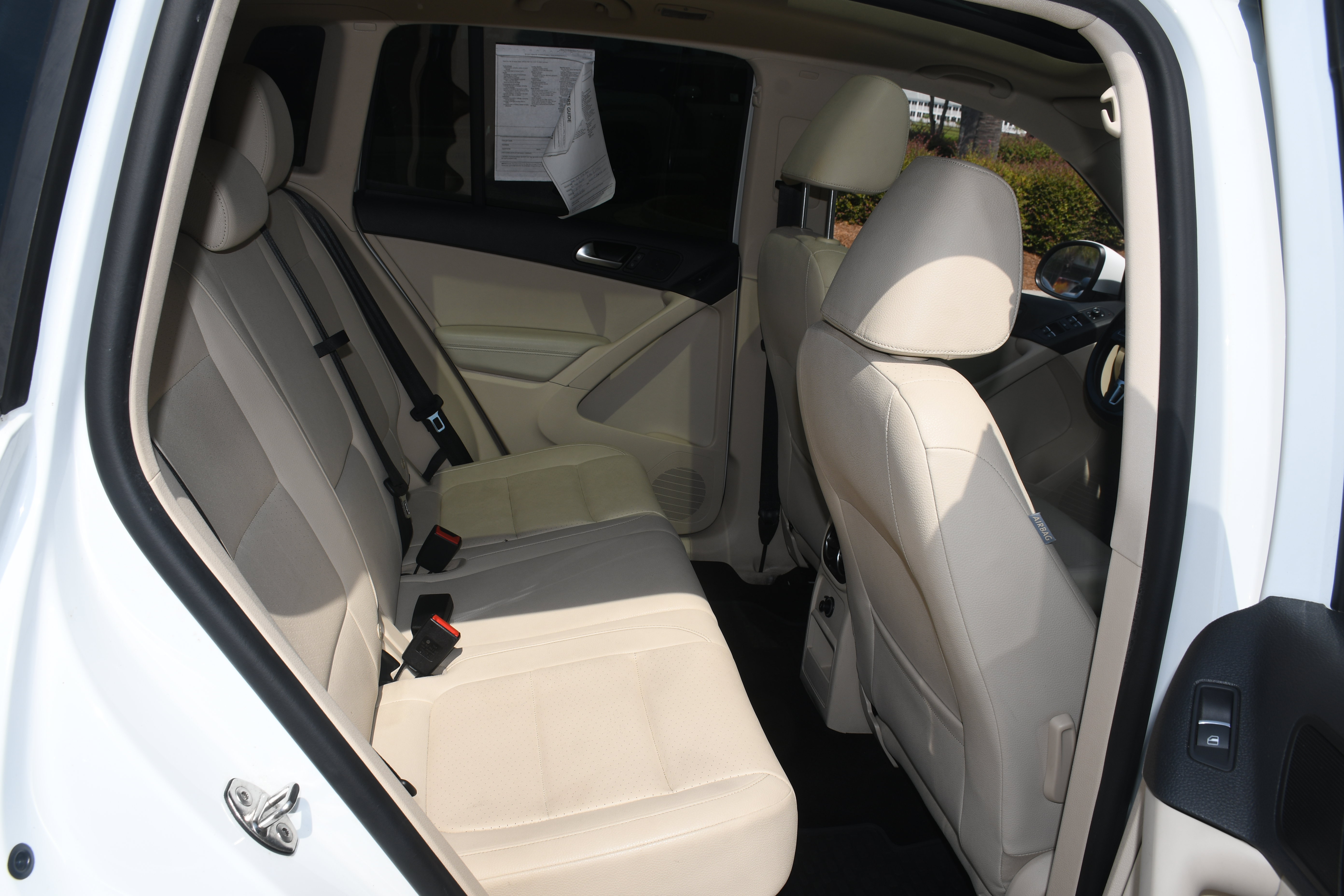 Used 2017 Volkswagen Tiguan Wolfsburg Edition FWD image 19