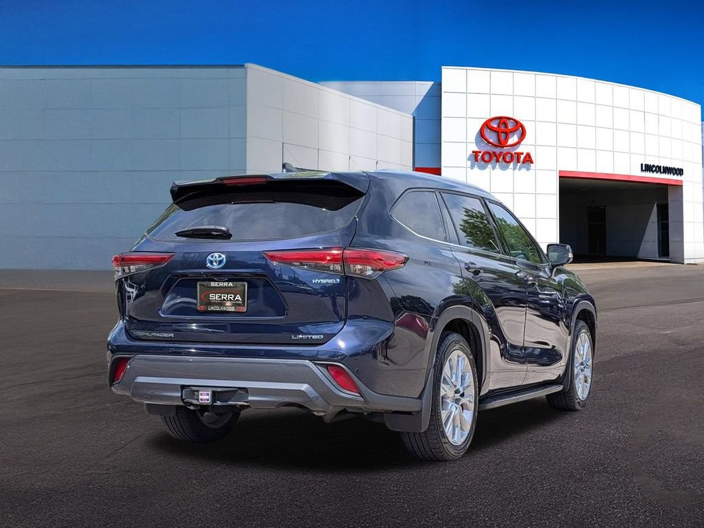 Used 2023 Toyota Highlander Limited AWD/4WD image 5