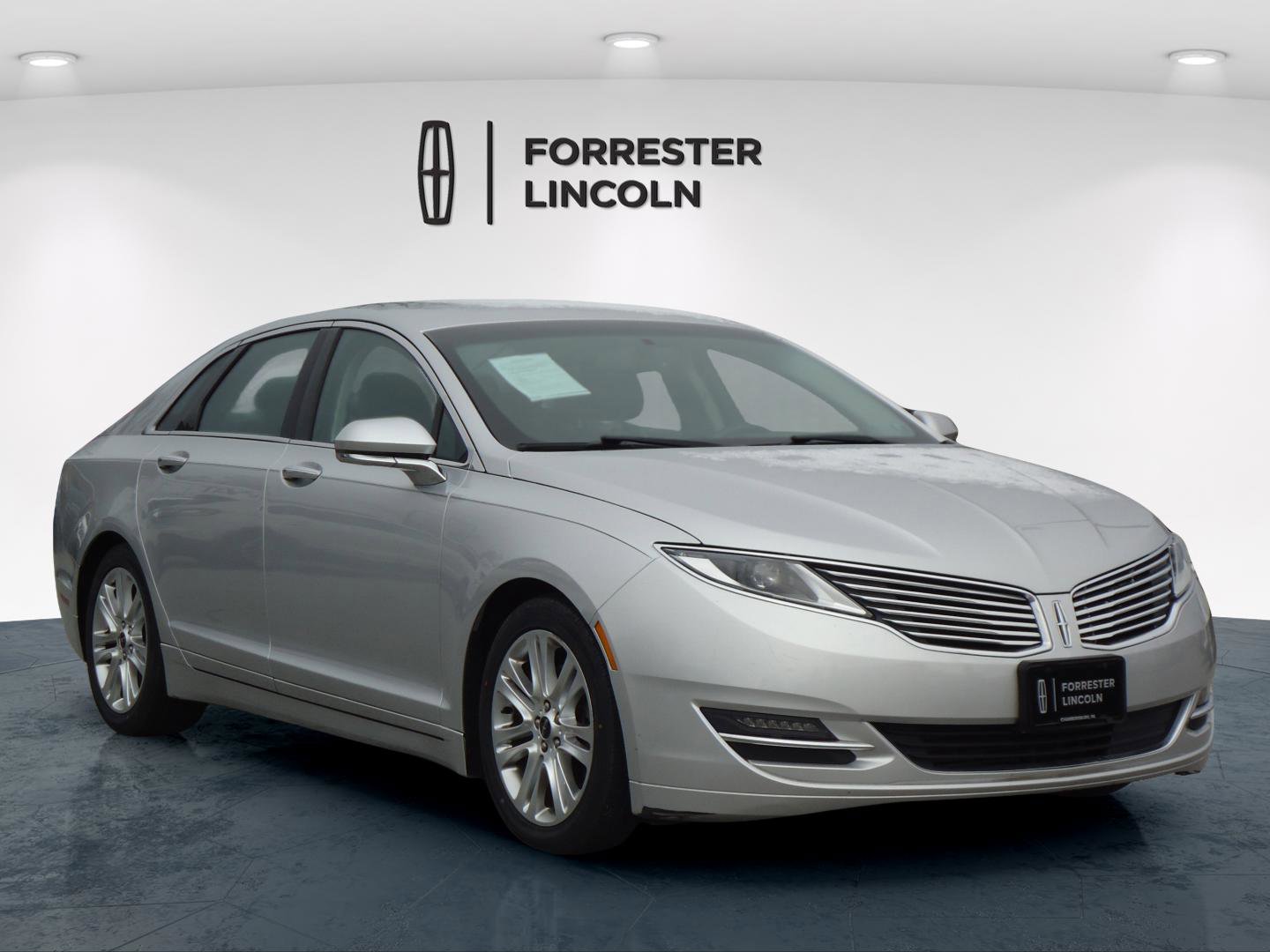 Used 2016 Lincoln MKZ AWD image 1