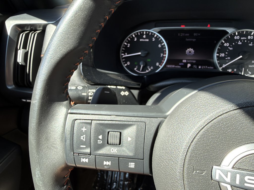 Used 2024 Nissan Pathfinder Rock Creek AWD/4WD image 27
