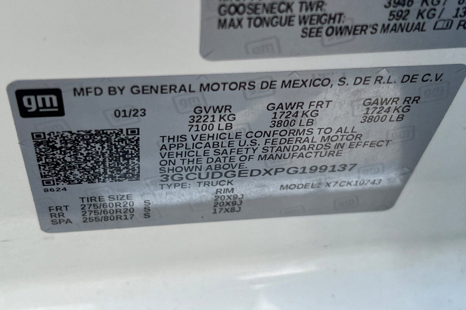 Used 2023 Chevrolet Silverado 1500 LTZ w/ Technology Package image 31