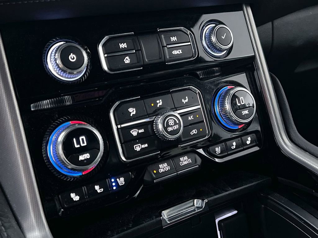 Used 2023 GMC Yukon Denali image 21
