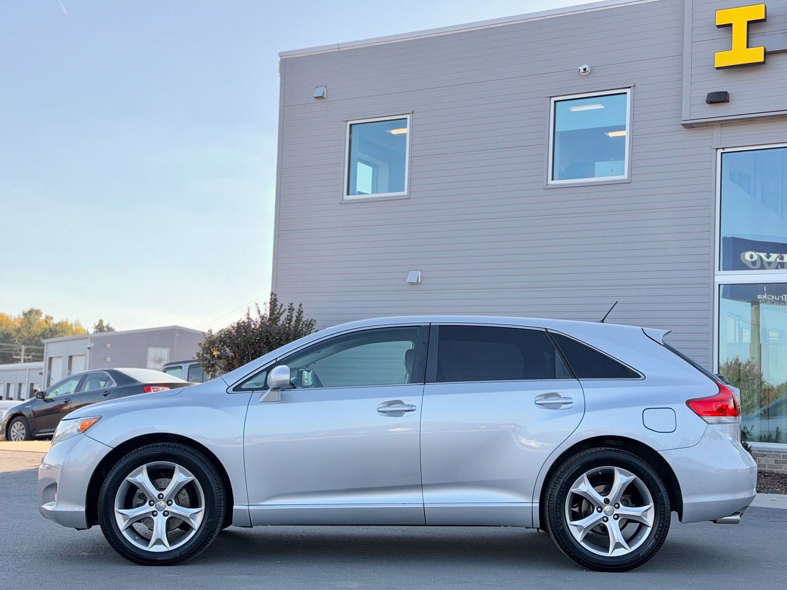 Used 2009 Toyota Venza FWD image 11