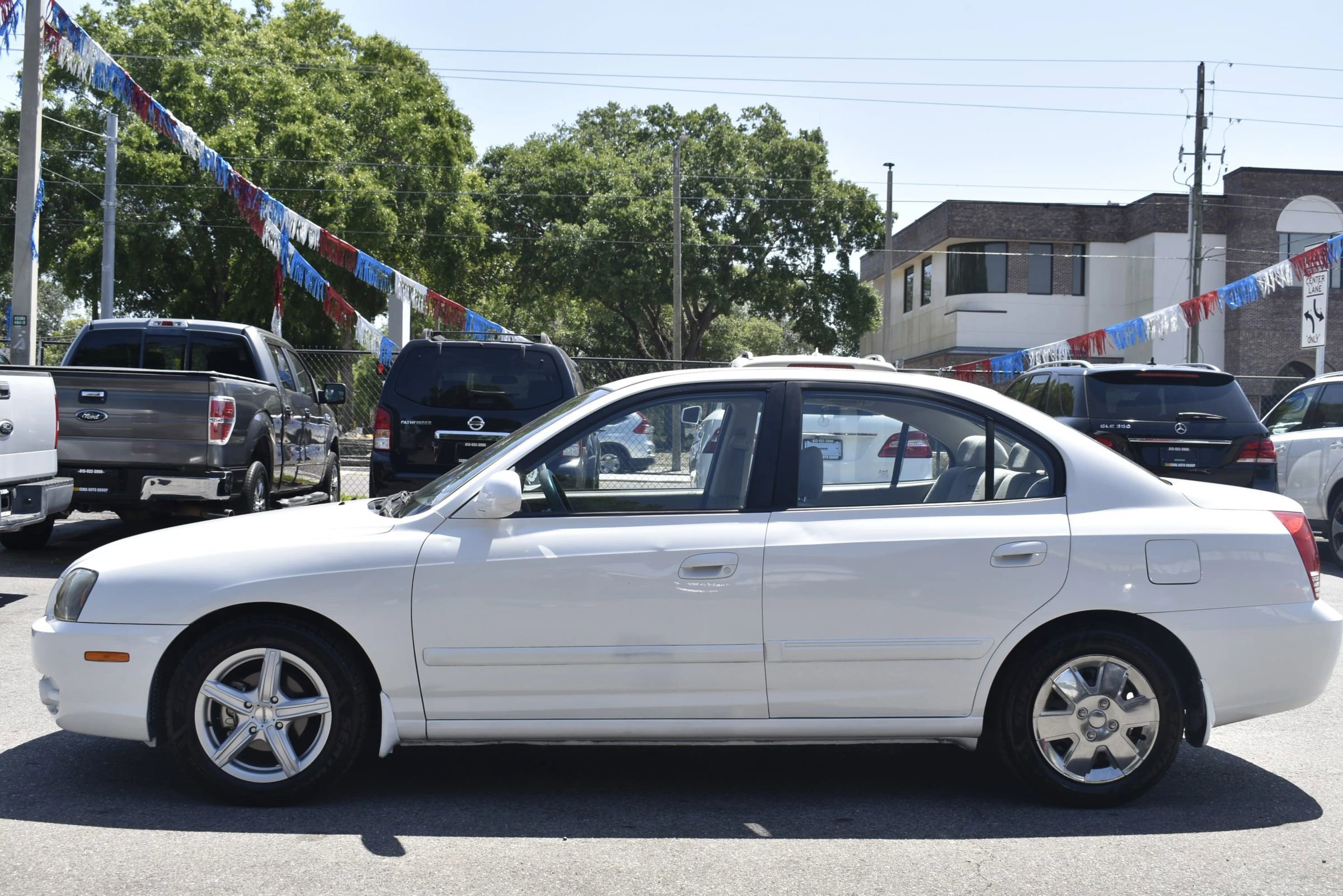 Used 2005 Hyundai Elantra GLS FWD image 4