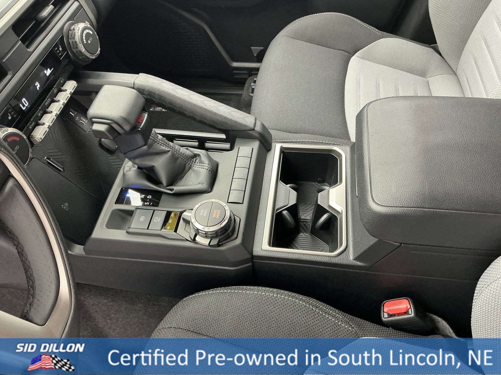 Used 2025 Toyota 4Runner Limited image 14