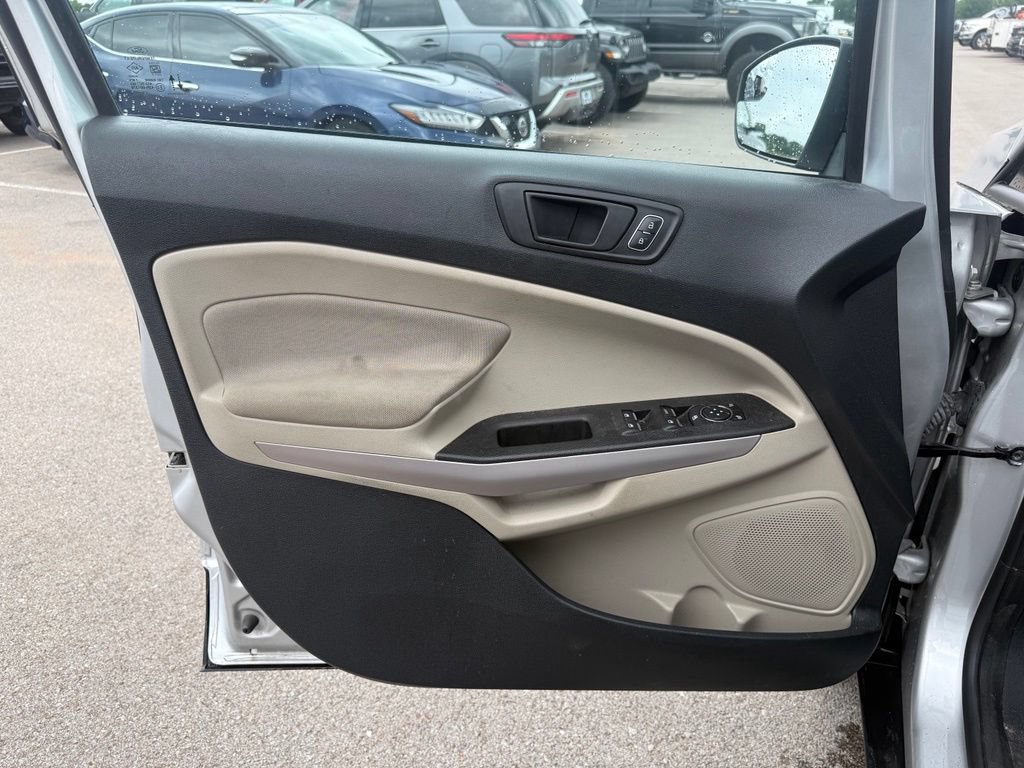 Used 2021 Ford EcoSport S FWD image 6
