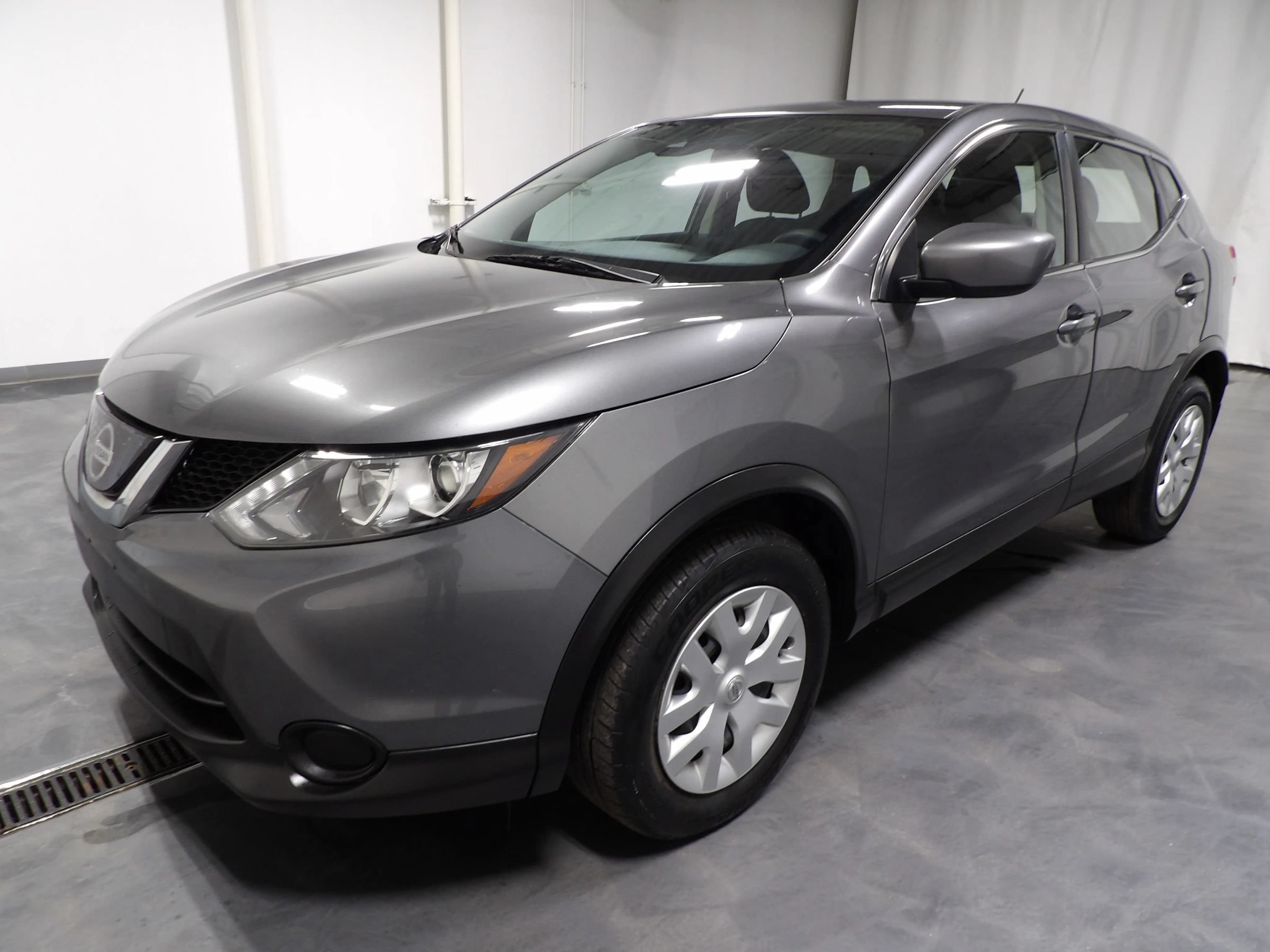 Used 2020 Nissan Rogue Sport S AWD/4WD image 4
