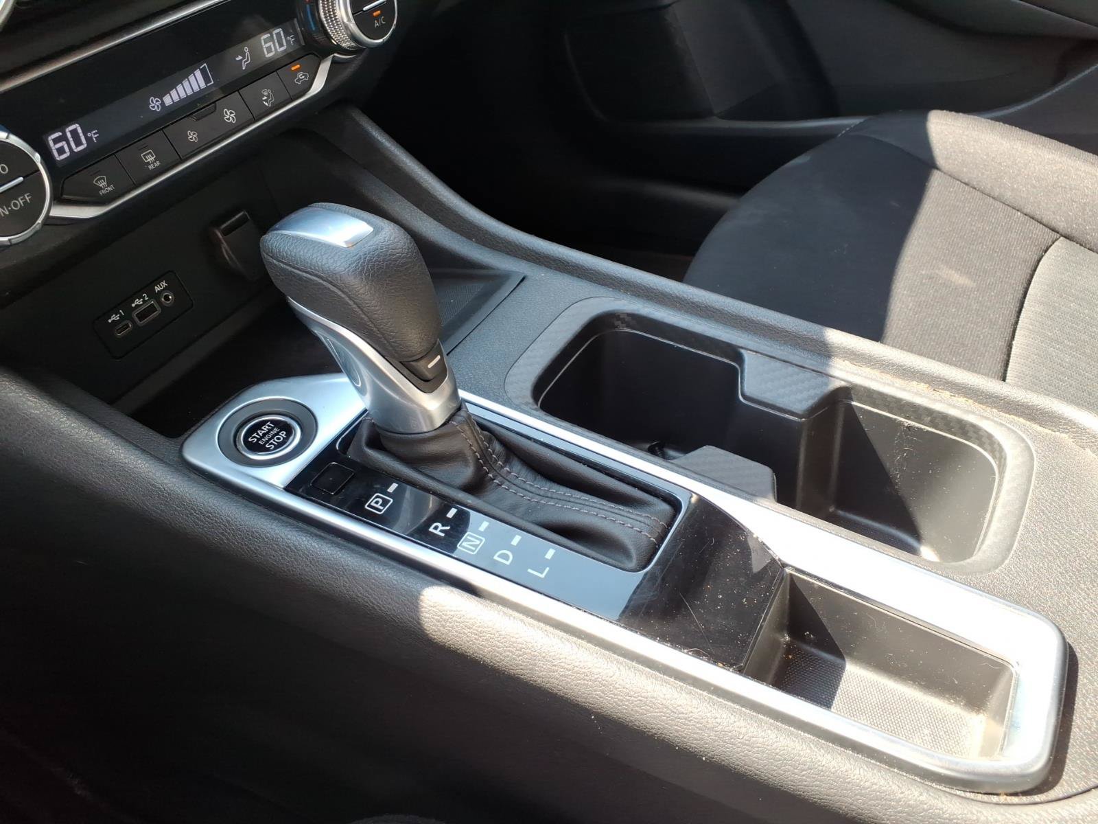 Used 2021 Nissan Sentra SV FWD image 15