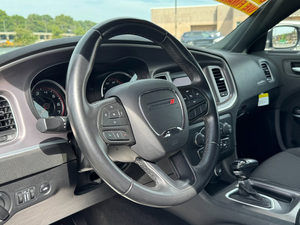 Used 2022 Dodge Charger SXT image 9
