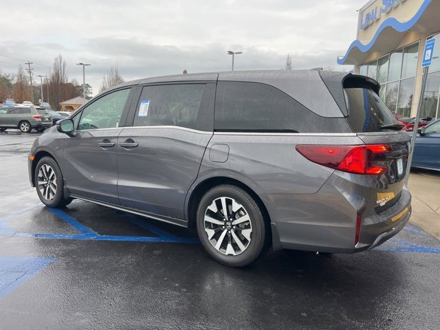 Used 2026 Honda Odyssey EX-L image 9