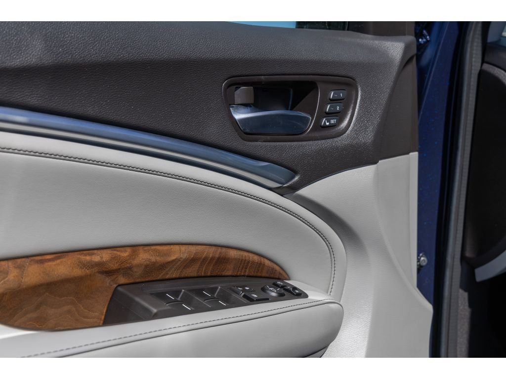Used 2020 Acura MDX SH-AWD w/ Advance Package image 21