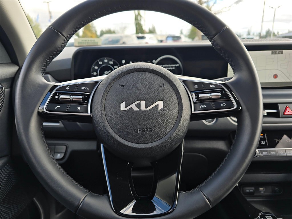 Used 2024 Kia Seltos EX image 15