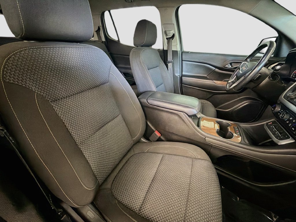 Used 2020 GMC Acadia SLE FWD image 29