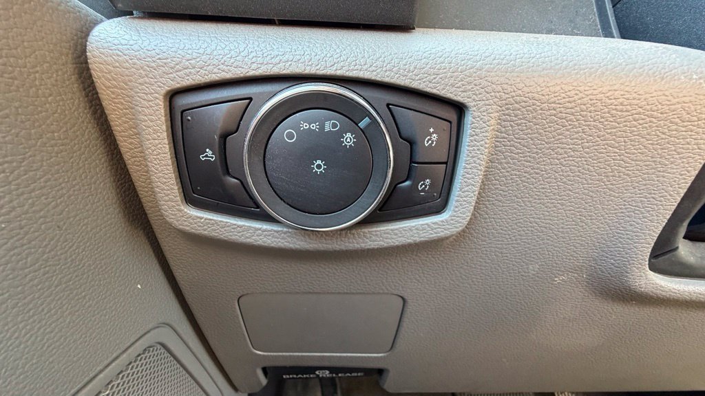 Used 2022 Ford F350 XL w/ Power Equipment Group AWD/4WD image 16