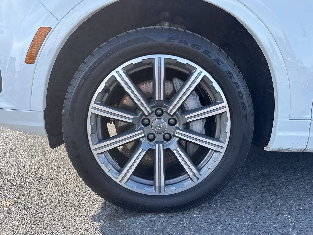 Used 2018 Audi Q7 2.0T Premium Plus w/ Premium Plus Package image 2
