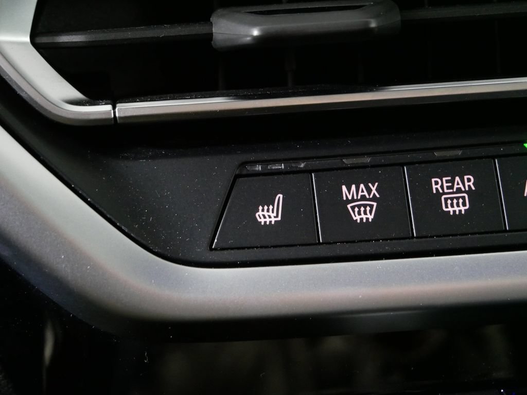 Used 2023 BMW X3 M40i AWD/4WD image 31