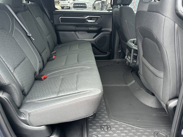 New 2026 RAM 1500 4x4 Crew Cab image 17