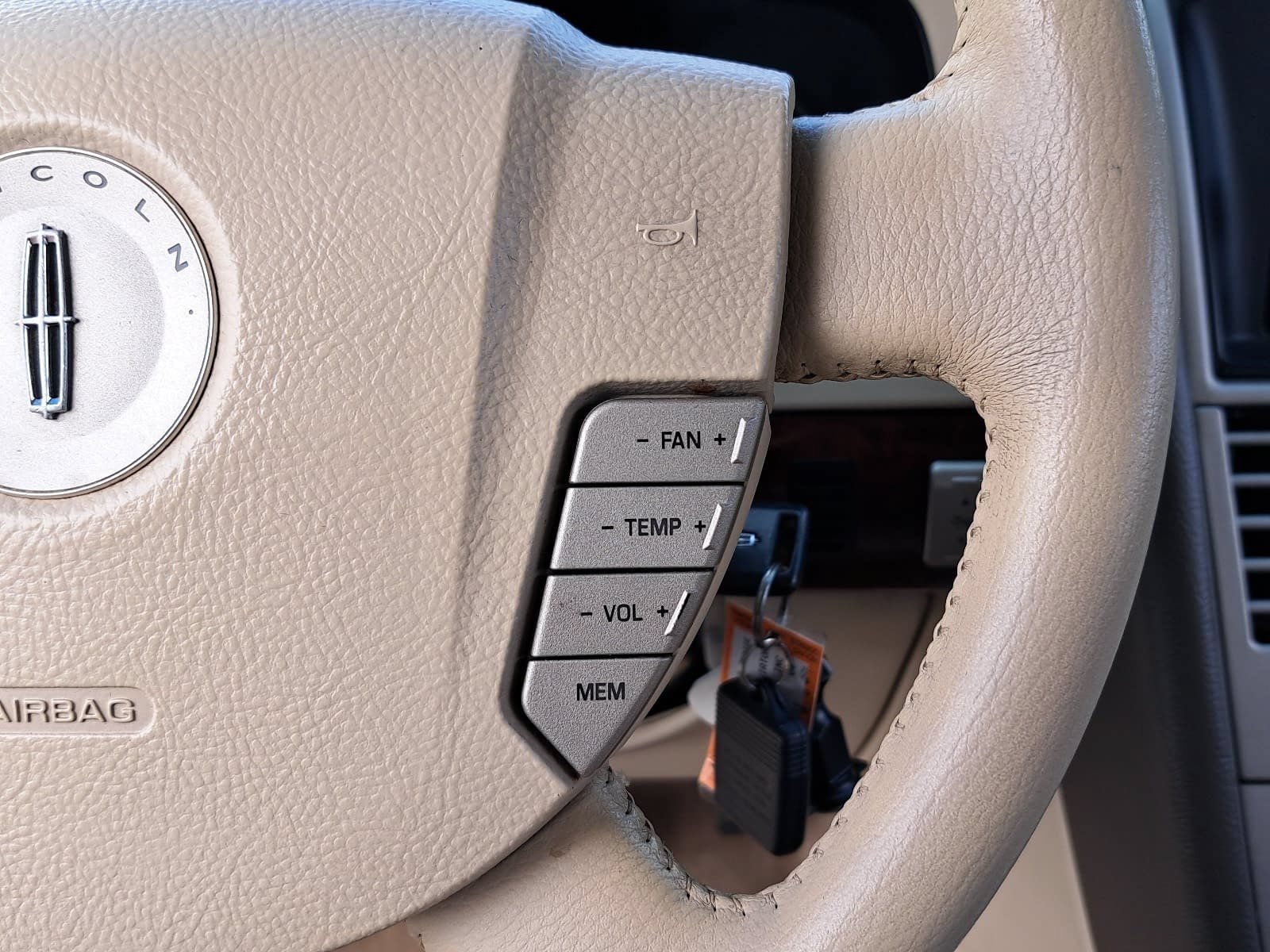 Used 2004 Lincoln Aviator 2WD image 20