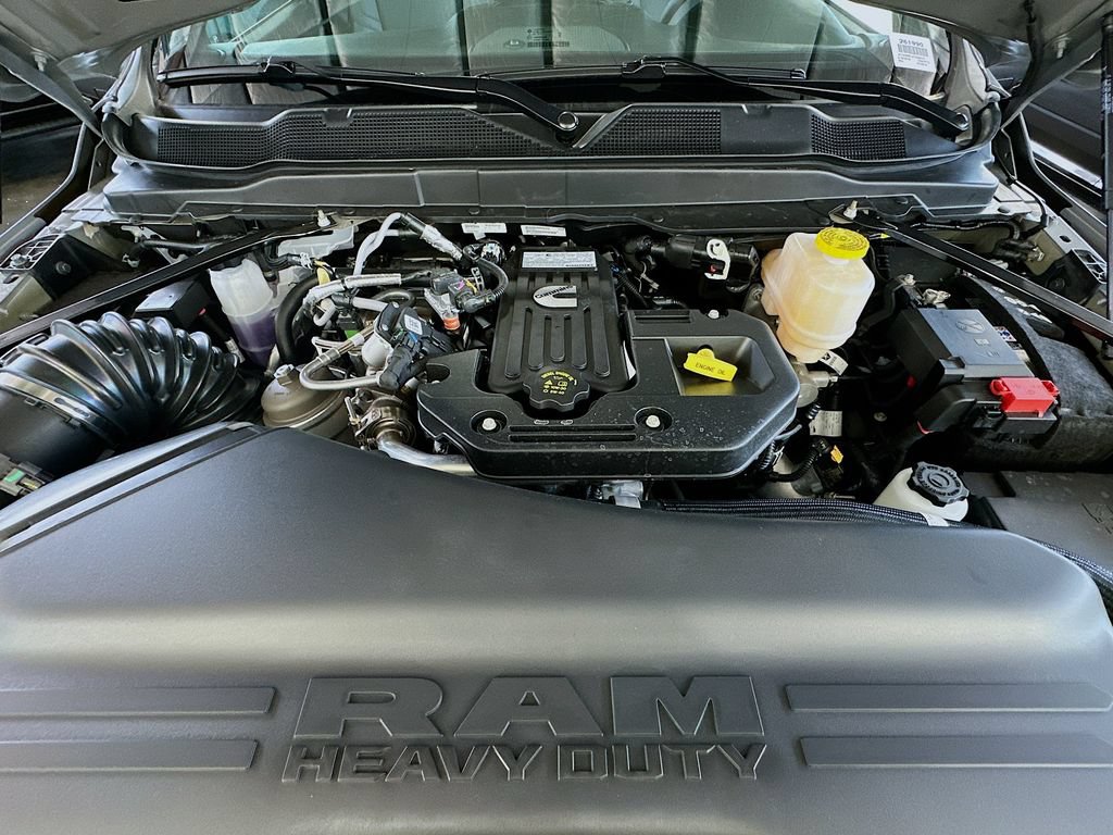 New 2026 RAM 5500 Tradesman w/ Chrome Appearance Group AWD/4WD image 16