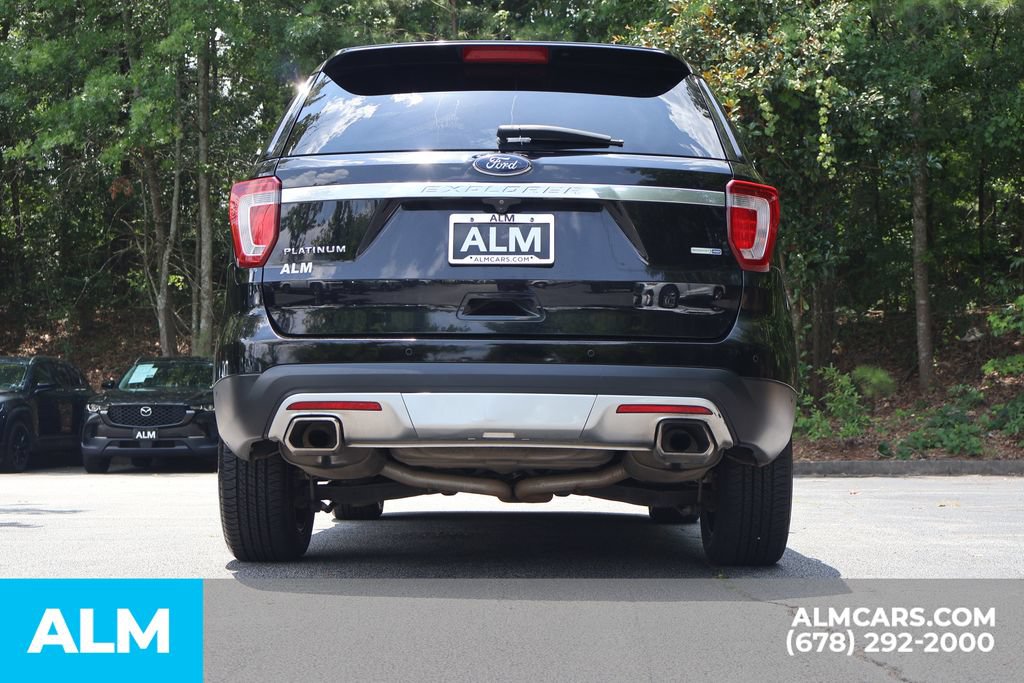 Used 2016 Ford Explorer Platinum AWD/4WD image 8