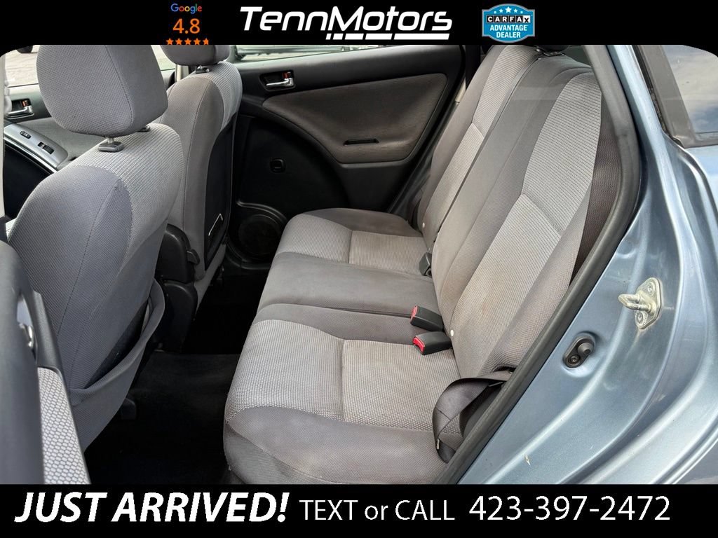 Used 2005 Toyota Matrix XR FWD image 11