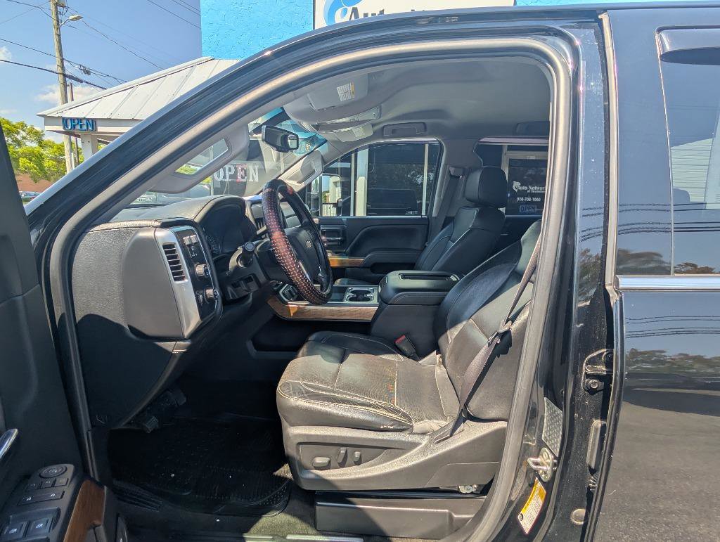 Used 2017 Chevrolet Silverado 3500 LTZ w/ Duramax Plus Package AWD/4WD image 23