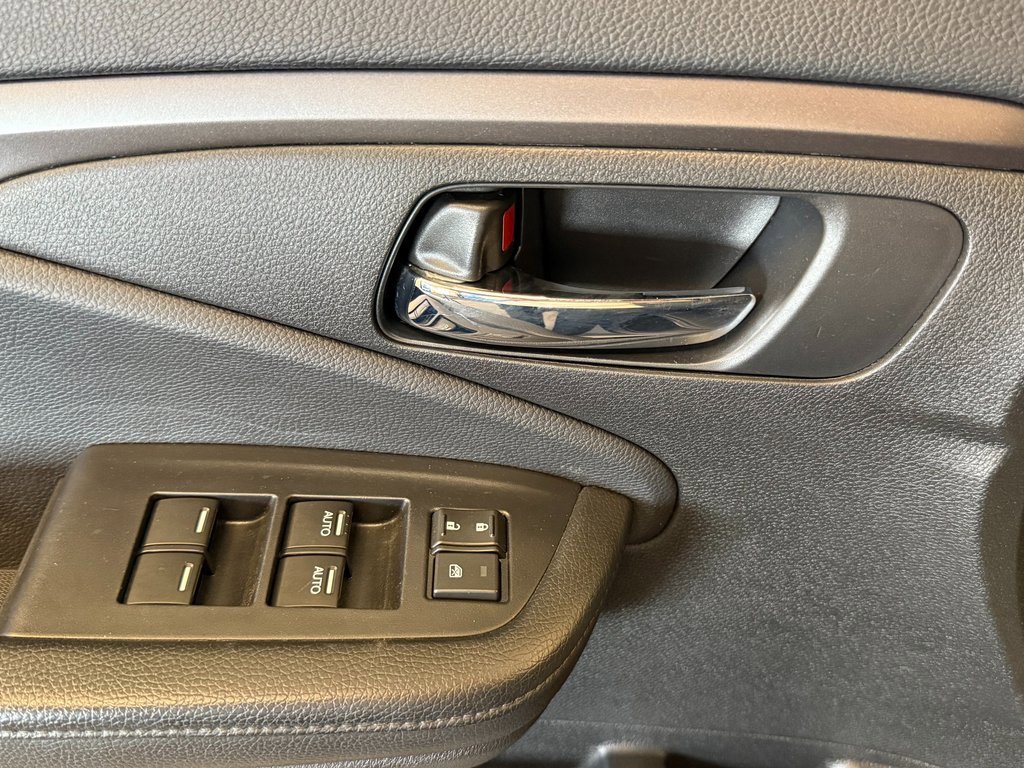 Used 2019 Honda Passport Sport image 18