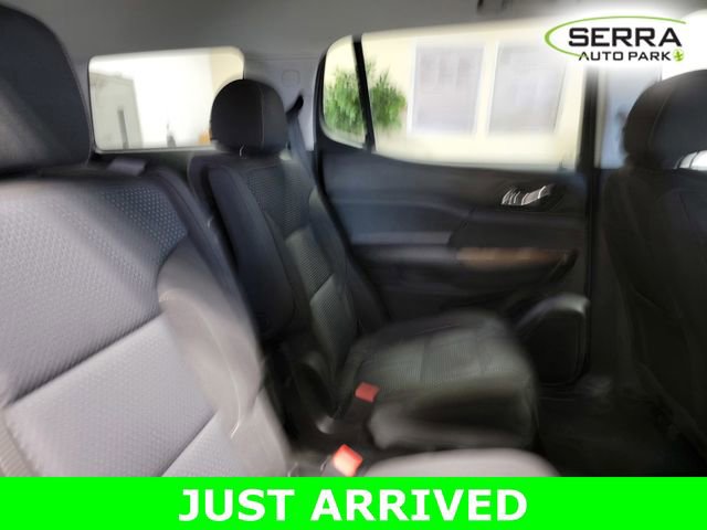 Used 2021 GMC Acadia SLE w/ Driver Convenience Package image 15