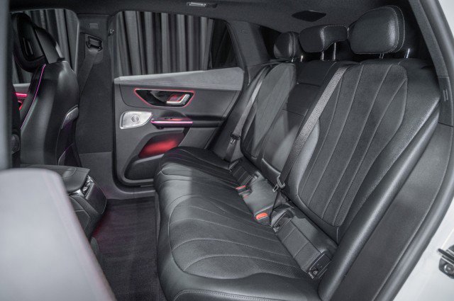 Used 2025 Mercedes-Benz EQE 350+ SUV image 13