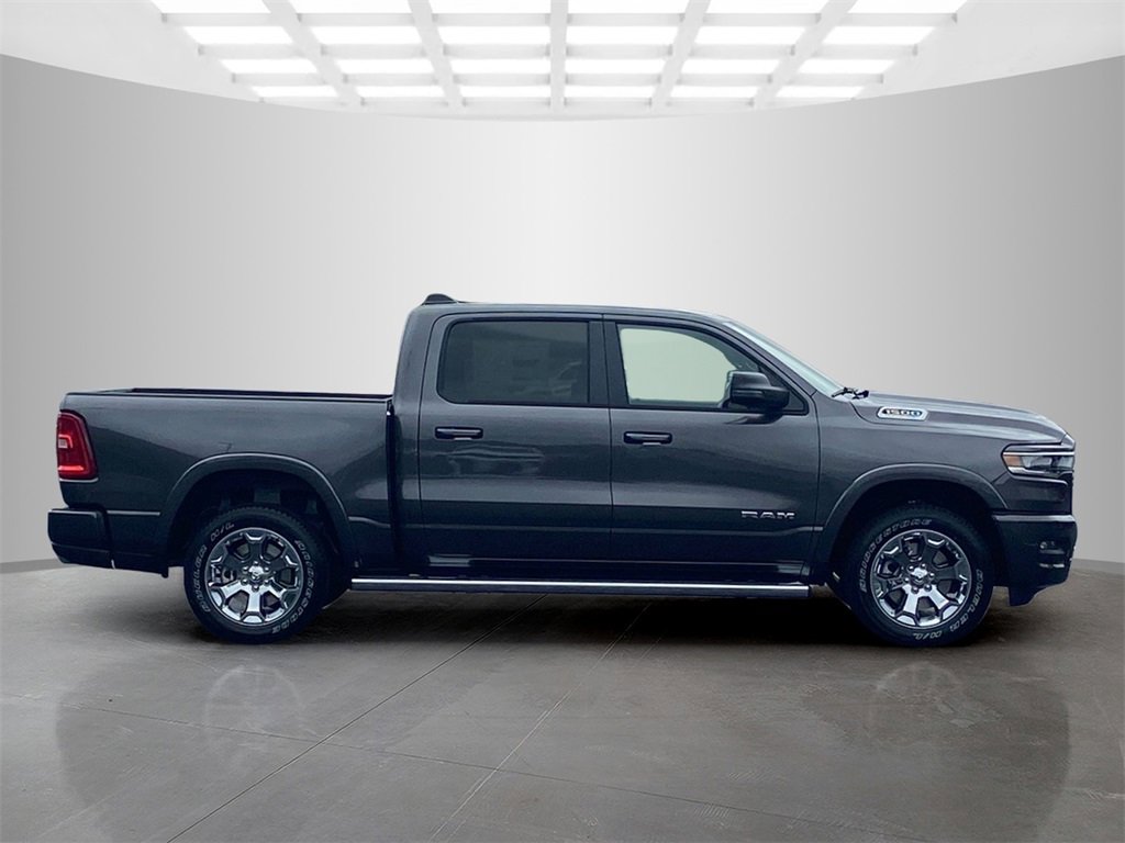New 2026 RAM 1500 4x4 Crew Cab image 6