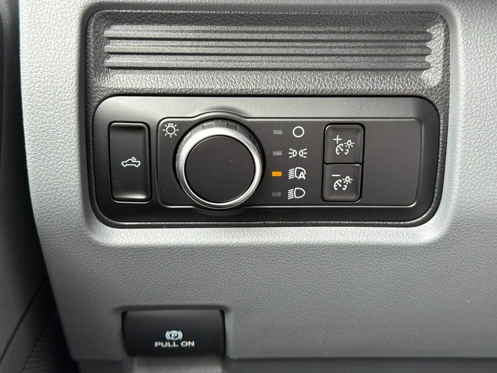 New 2026 Ford F250 XL w/ XL Off-Road Package image 26