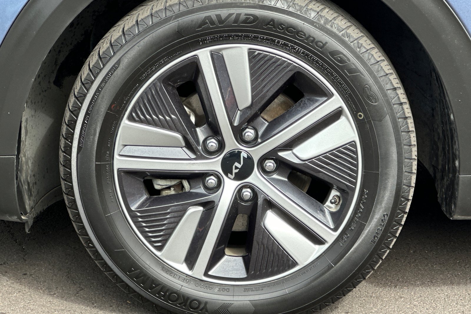 Certified 2022 Kia Niro EX Premium FWD image 36