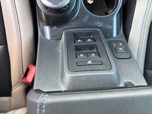 Used 2024 Ford Bronco Wildtrak AWD/4WD image 16