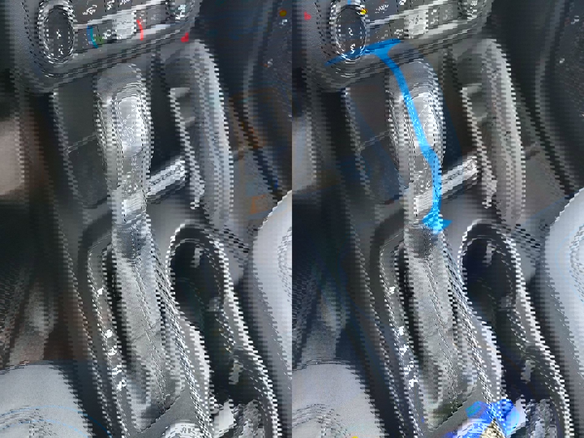 Used 2022 Ford Bronco Black Diamond image 27