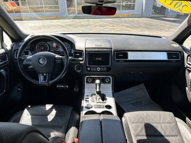 Used 2017 Volkswagen Touareg Wolfsburg Edition AWD/4WD image 24
