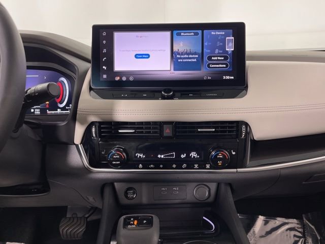 Used 2025 Nissan Rogue SL image 24