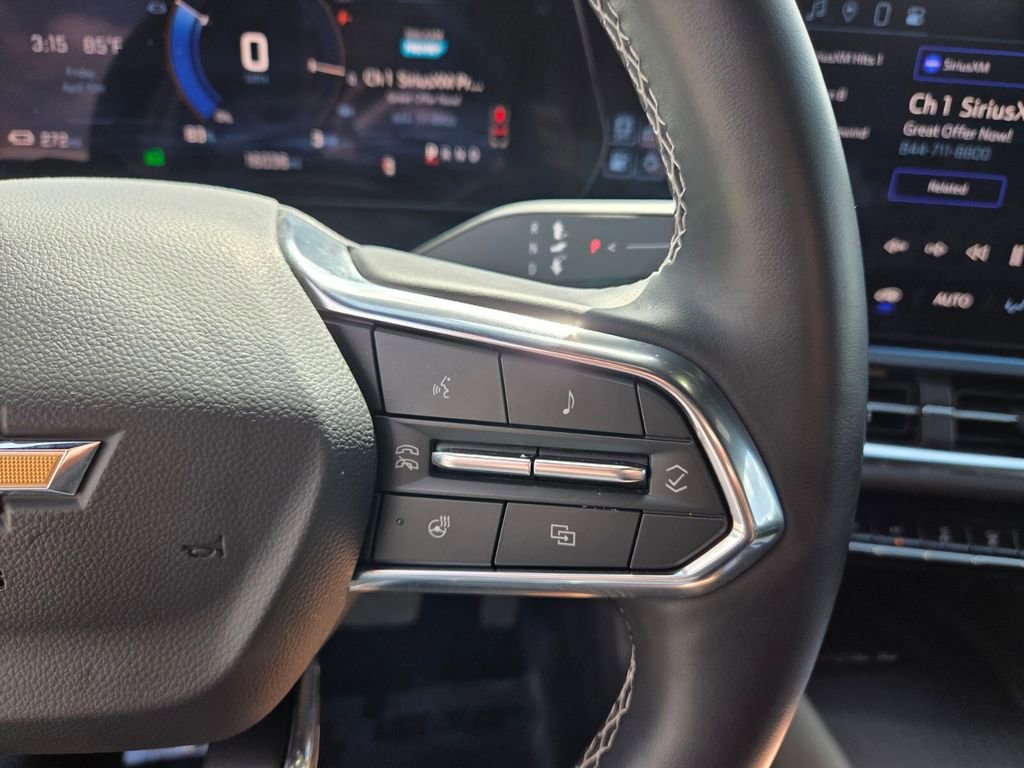 Certified 2025 Chevrolet Equinox EV LT w/ Convenience Package image 29