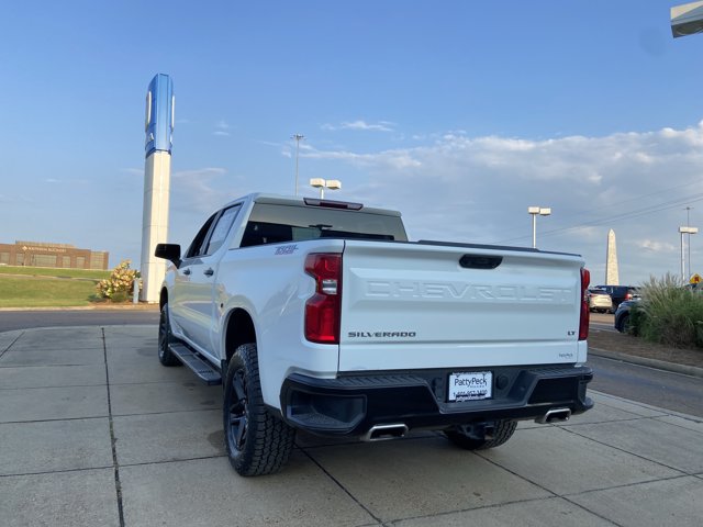 Used 2023 Chevrolet Silverado 1500 LT Trail Boss w/ Protection Package AWD/4WD image 9