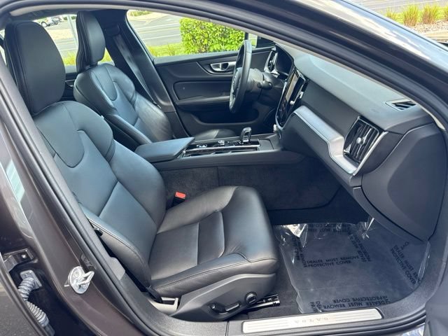 Used 2024 Volvo S60 B5 Core w/ Climate Package FWD image 15