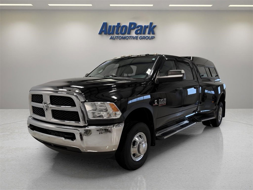 Used 2017 RAM 3500 Tradesman w/ Chrome Appearance Group image 3