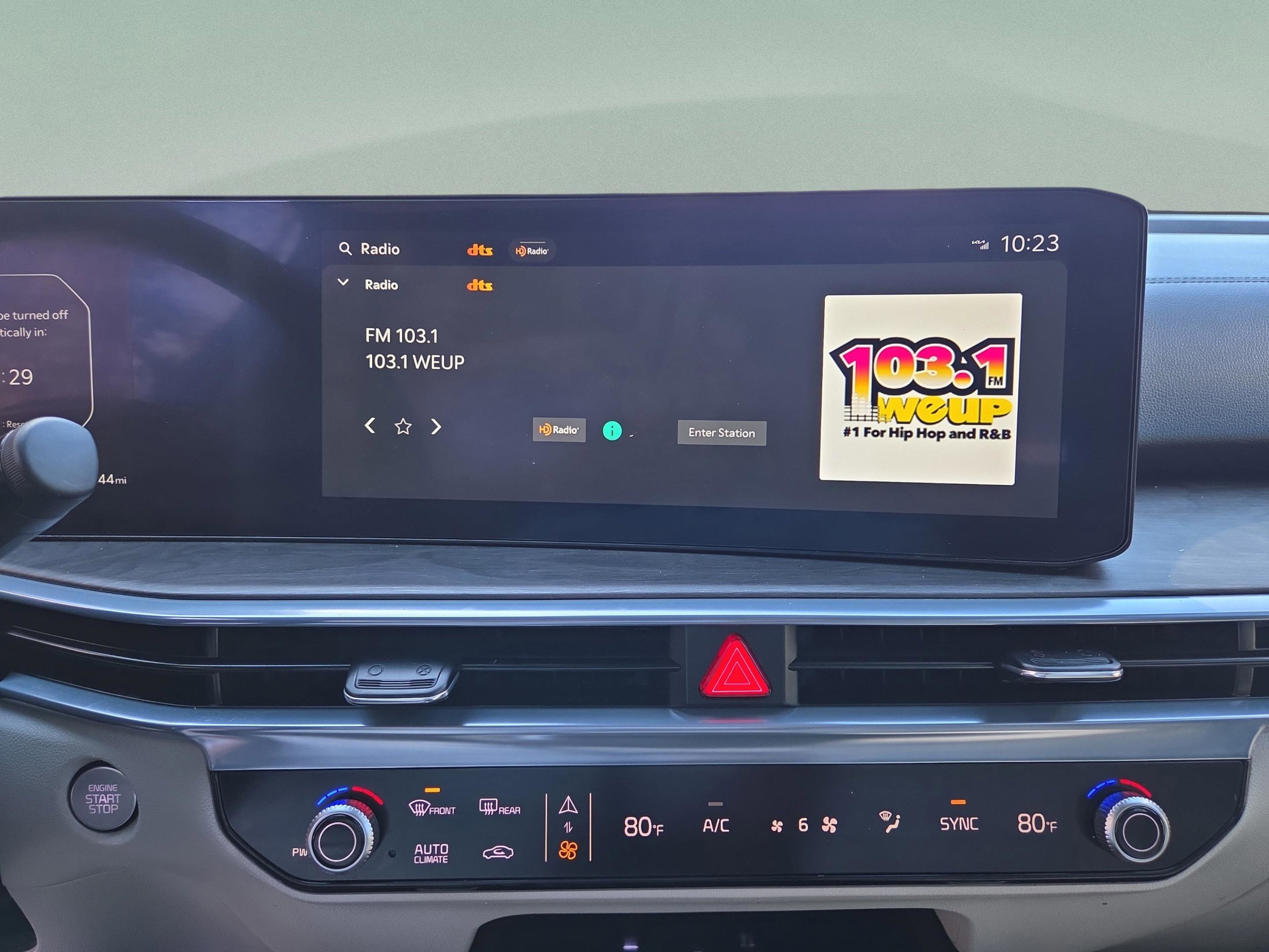 Used 2024 Kia Sorento SX image 29