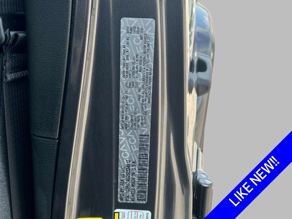 Certified 2025 Jeep Gladiator Sport AWD/4WD image 10