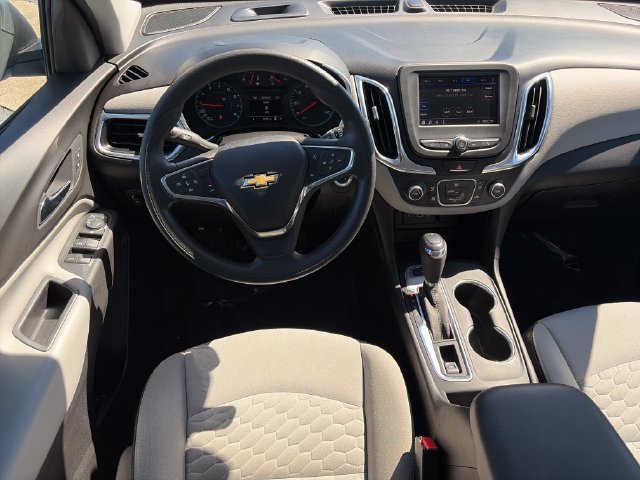 Used 2020 Chevrolet Equinox LS AWD/4WD image 15