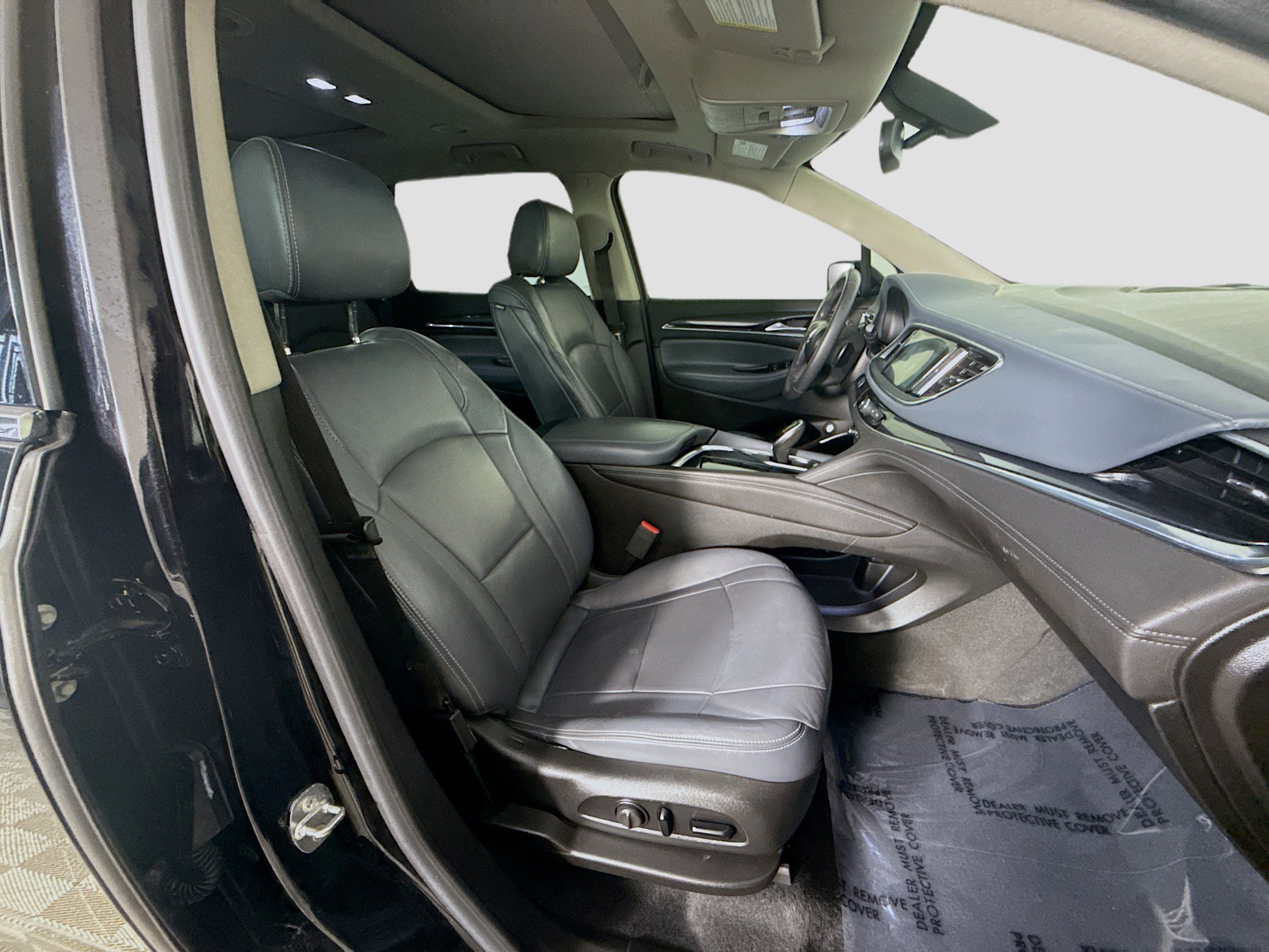 Used 2018 Buick Enclave Essence FWD image 29