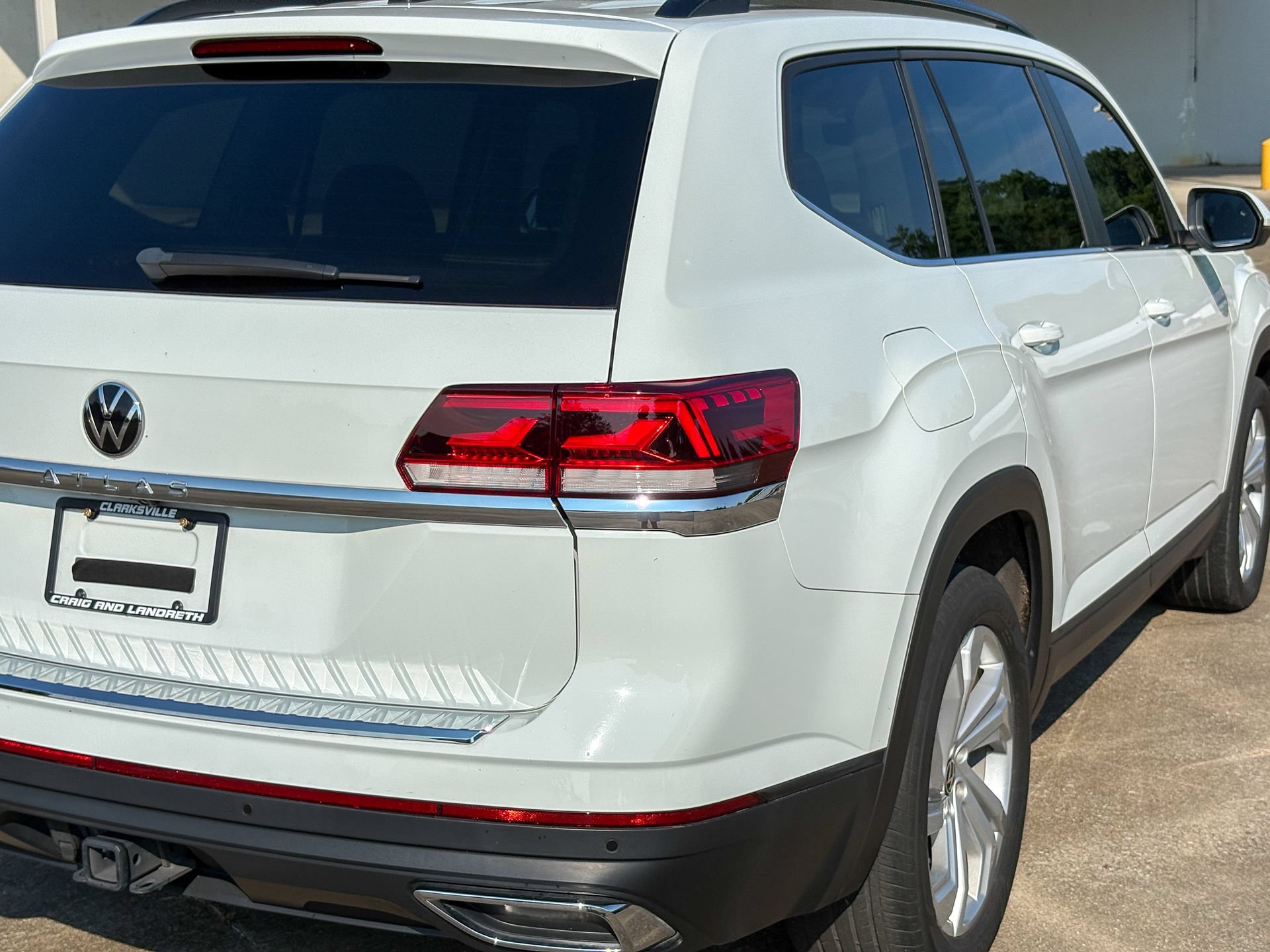 Used 2023 Volkswagen Atlas SE w/ Panoramic Sunroof Package FWD image 19