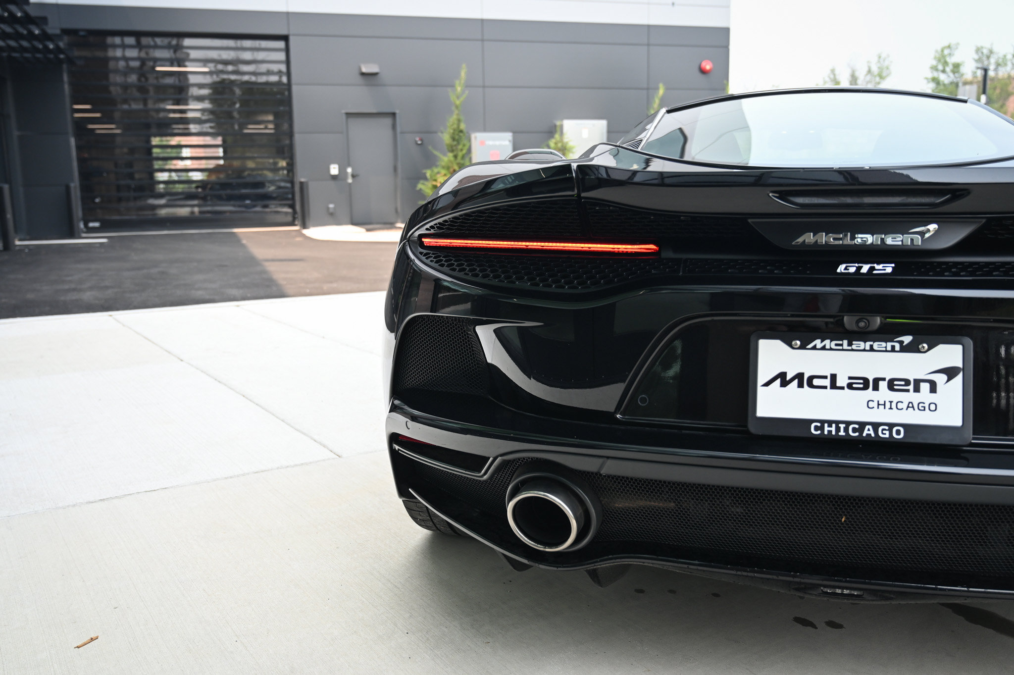 Used 2025 McLaren GTS RWD image 25