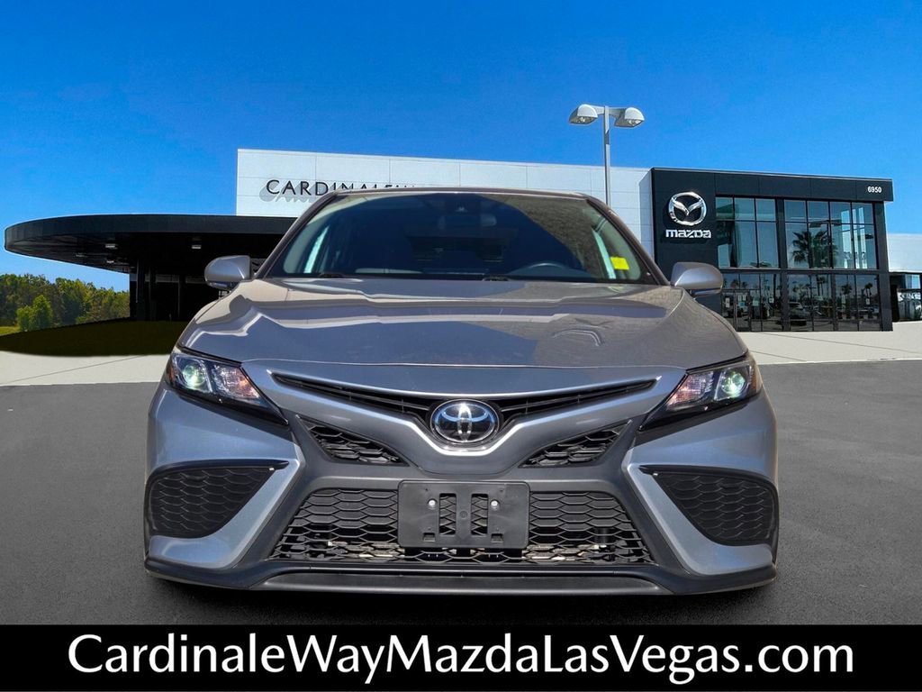 Used 2024 Toyota Camry SE FWD image 7