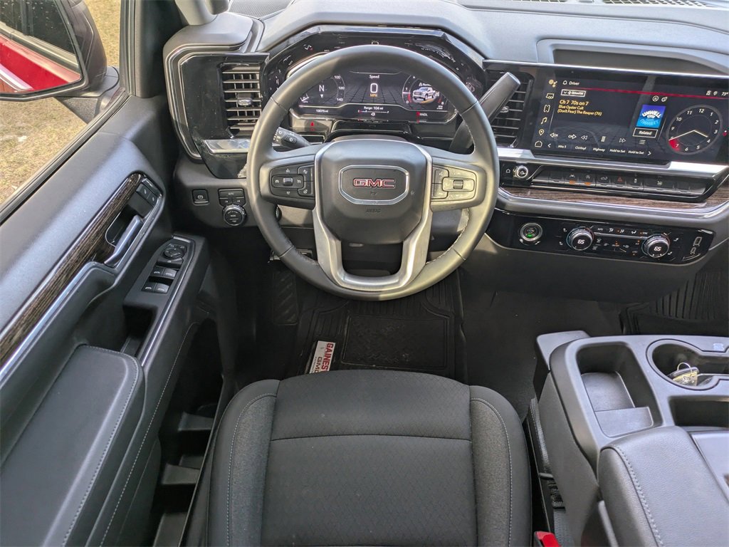 Used 2024 GMC Sierra 1500 Elevation image 17